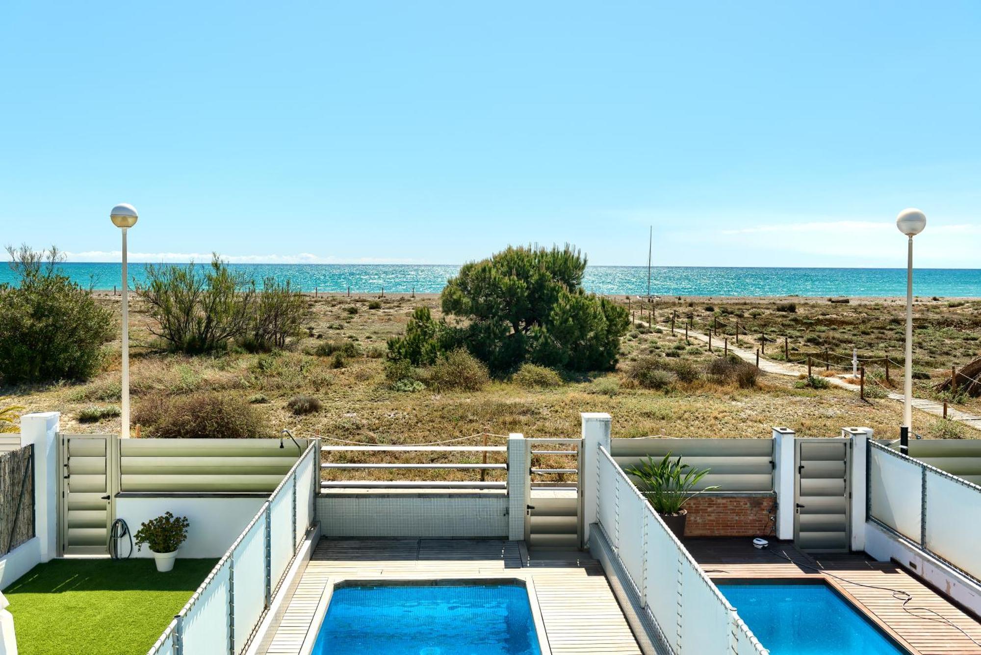 Adosado en primera línea con piscina privada Sagunto Exterior foto